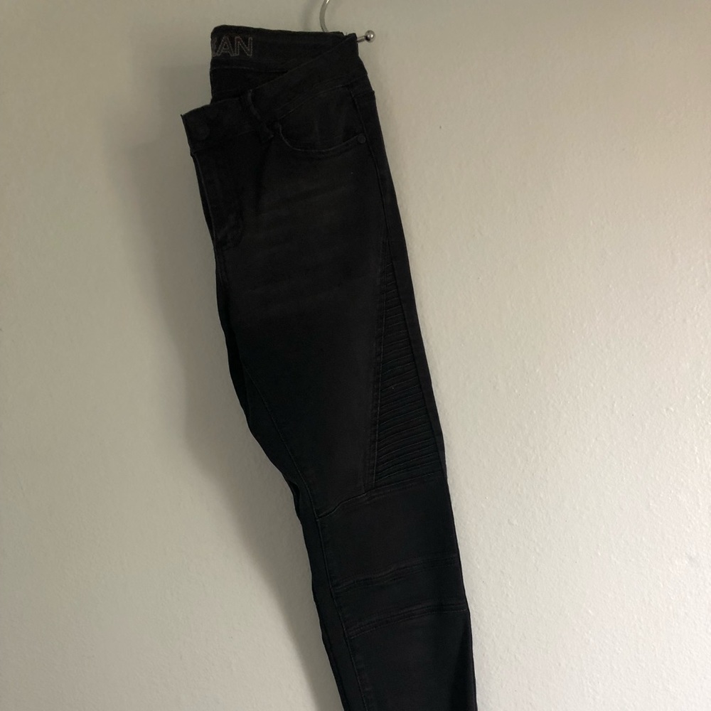 Black Skinny Jeans